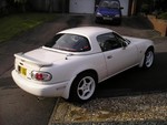 Stu's mx5 with hardtop now in white